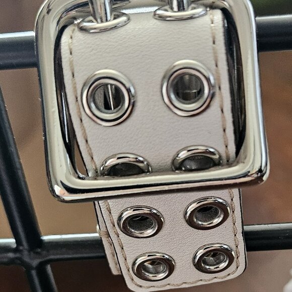 Coach 96569 Grommet Buckle Bracelet White Leather - Picture 6 of 7